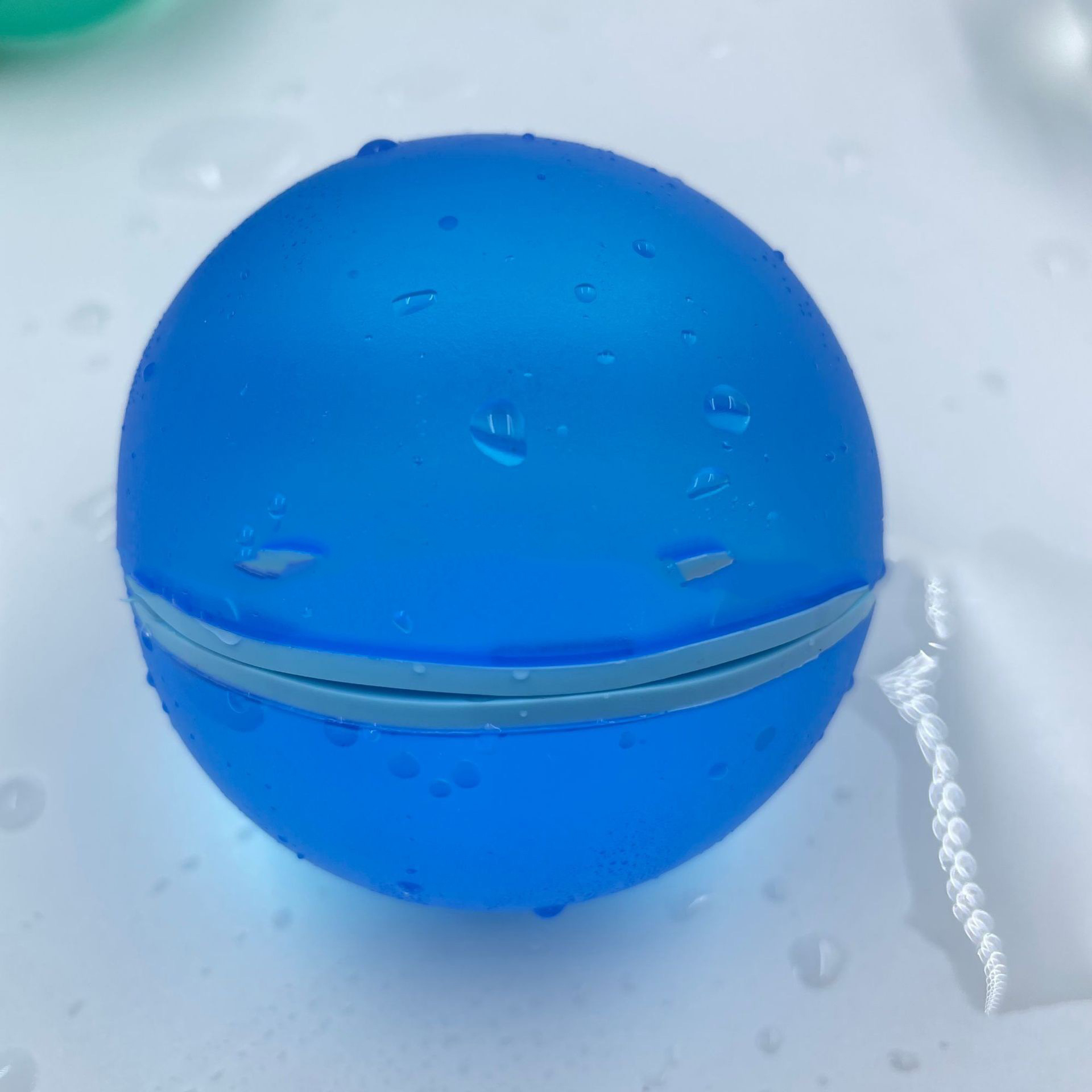 Aspirazione magnetica blu