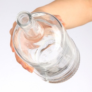 Hot bán chất lượng tốt nhất bouteille Eau 2 lít botellas de vidrio Para licor Mexico sparkels cho chai - Product Image 2