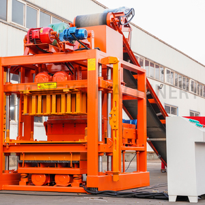 Factory Direct Sales <strong>Qtj4</strong>-26c Aerated Concrete <strong>Blocks</strong> Soil Brick Making <strong>Machine</strong> Interlocking <strong>Block</strong> Moulds - Product Image 3