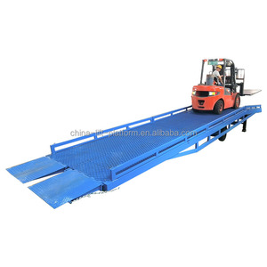 China Factory Supplier <strong>Container</strong> <strong>Loading</strong> <strong>Unloading</strong> Dock Ramp Hydraulic Mobile Truck Yard Ramps <strong>Unloading</strong> Ramp for Forklift - Product Image 2