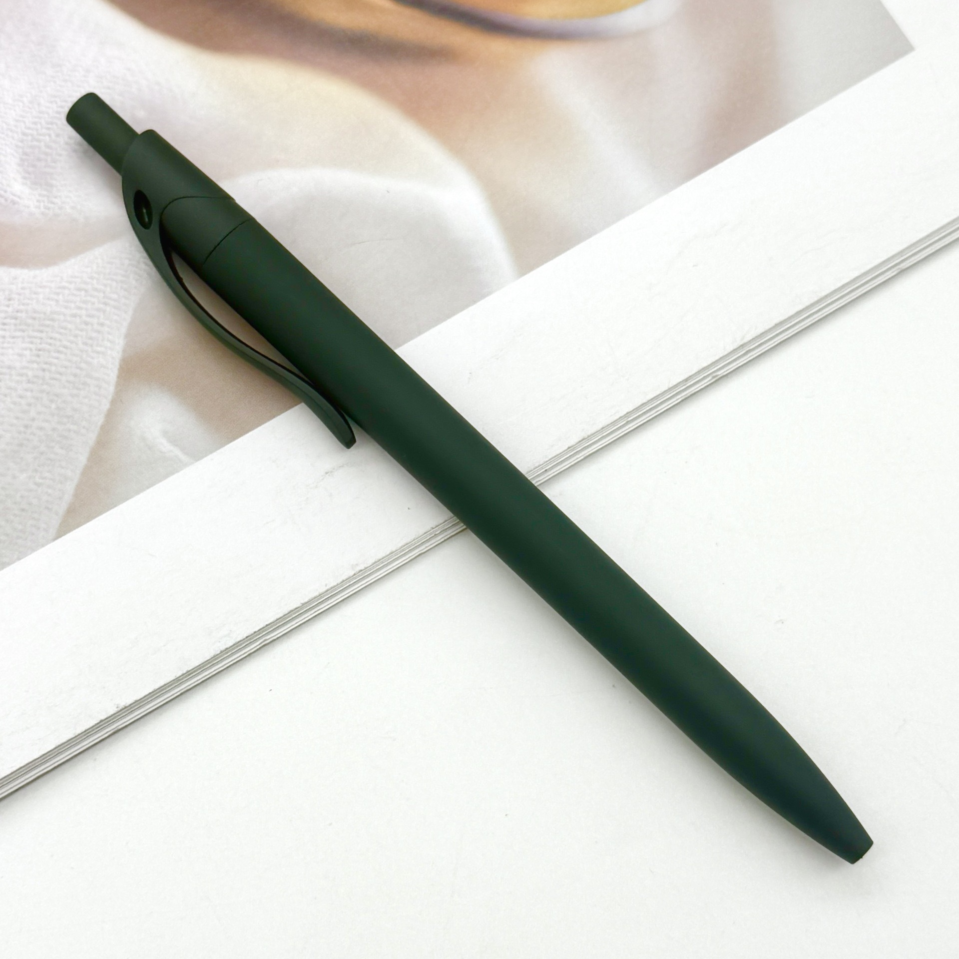 dark green