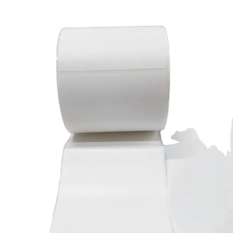 थोक स्व चिपकने वाला चमकदार व्टटॉप गुणवत्ता कस्टम आकार सफेद पालतू पॉलिएस्टर लेबल लेबल जंबो लेबल रोल स्टीकर