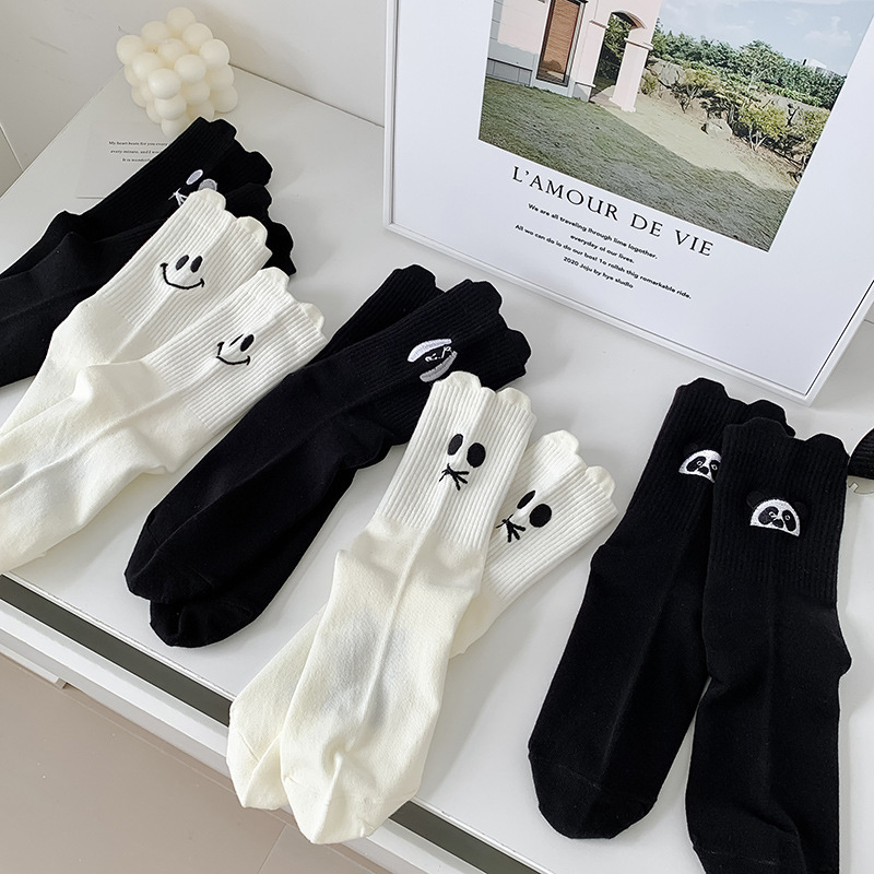 8 chaussettes d'oreille de chat