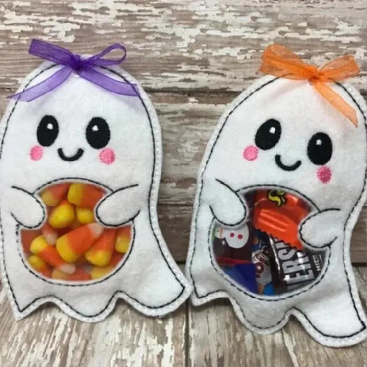 2023 New Arrival Party Favor Bonito Halloween Ghost Candy Holder Pendurado Sentiu Abóbora Fantasma Ornamento Truque ou Tratar Presentes Sacos