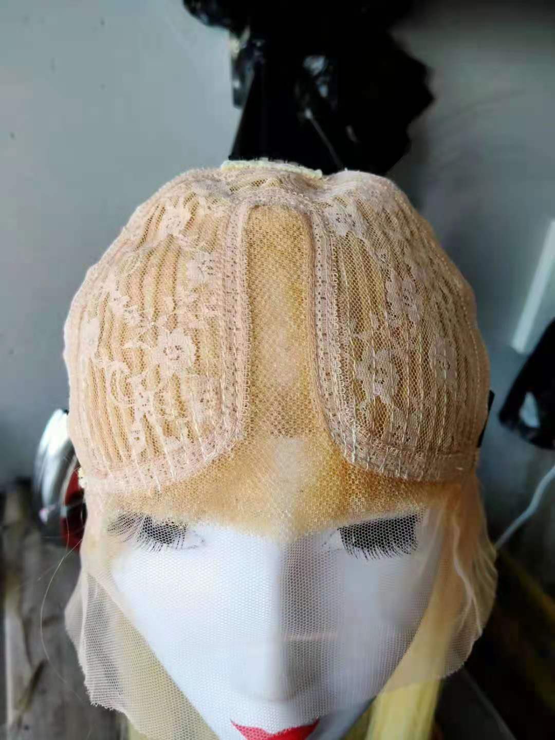 Perruque de dentelle de partie de T