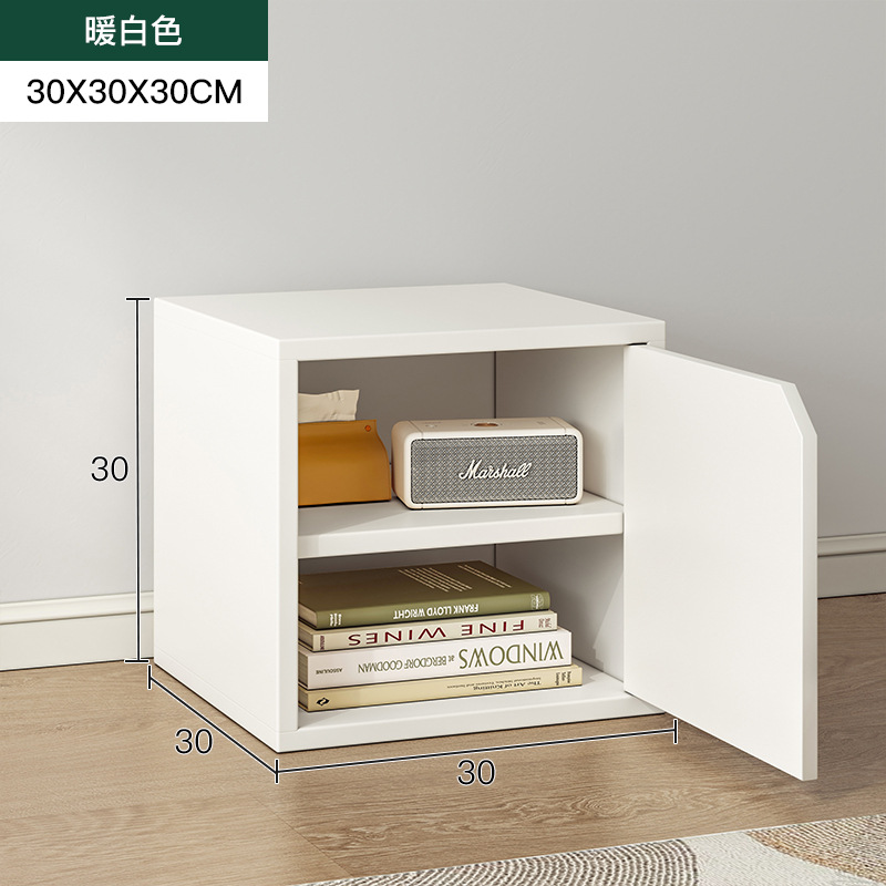 Warm white two grids with doors