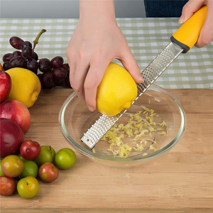 Profesyonel zesting araçları çok fonksiyonlu mutfak peynir havuç sebze rende el limon zester koruyucu kapak - Product Image 4
