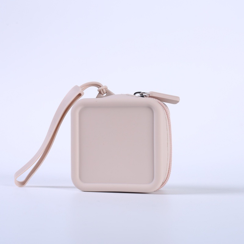 white (73# silicone small square bag 82*82*5)