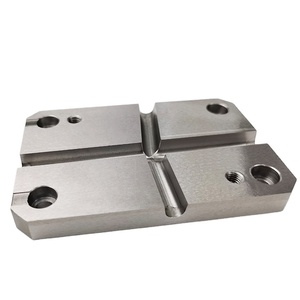 Tùy chỉnh <span class=keywords><strong>tungsten</strong></span> carbide chèn sodick dây cắt EDM chết và mặc Phụ tùng chính xác đấm mài khuôn Bộ phận dịch vụ CNC - Product Image 4