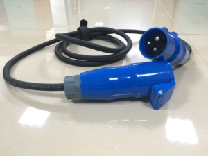 CEE <strong>Split</strong> Extension Cable <strong>Input</strong> with 16A/3pin CEE Type Plugs <strong>and</strong> <strong>Output</strong> 2way of 16A/3pin CEE Type Sockets Flexible Cable - Product Image 6
