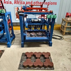Máquina de fabricación de ladrillos de bloques entrelazados Línea de producción pequeña que incluye fabricación de ladrillos con transportador de mezcla - Product Image 5