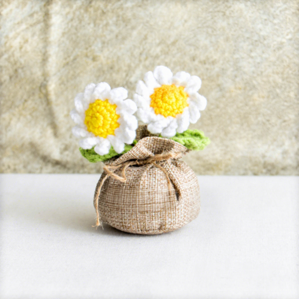 Sac porte-bonheur double tête coeur jaune marguerite-blanc