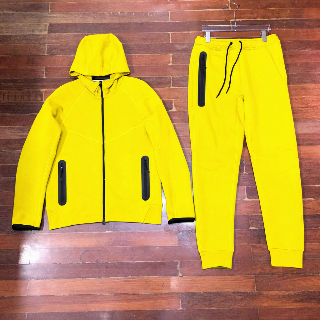 Jaune