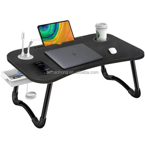 Mesa portátil plegable para ordenador, soporte para cama, escritorio de estudio con ventilador USB y luz de lectura - Product Image 1
