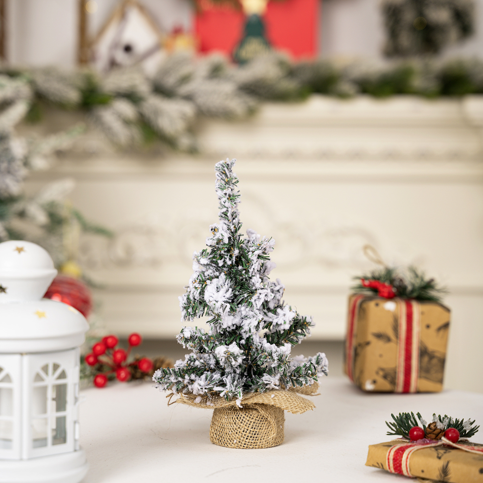 Christmas velvet snow tree 20cm