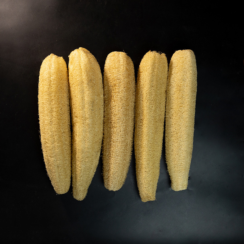 The whole piece is 45-50cm long.