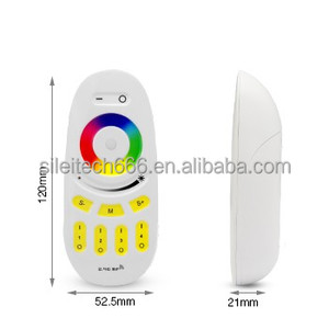 2.4G RF Wireless Full Touch LED RGB/RGBW Controller 4 canali DC3.7V PWM RF telecomando con 6A corrente di uscita - Product Image 1