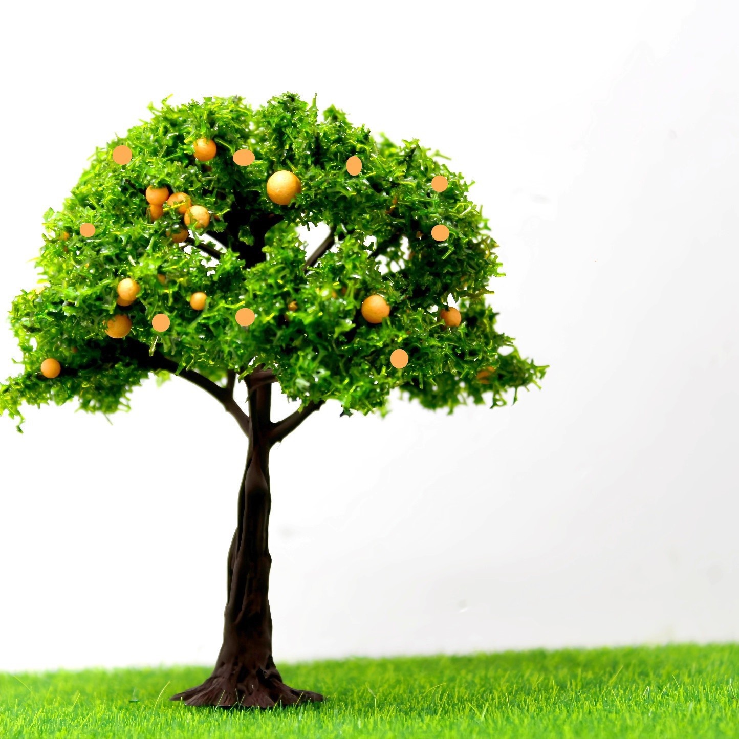 Arbre fruitier coloré, 11 cm de hauteur