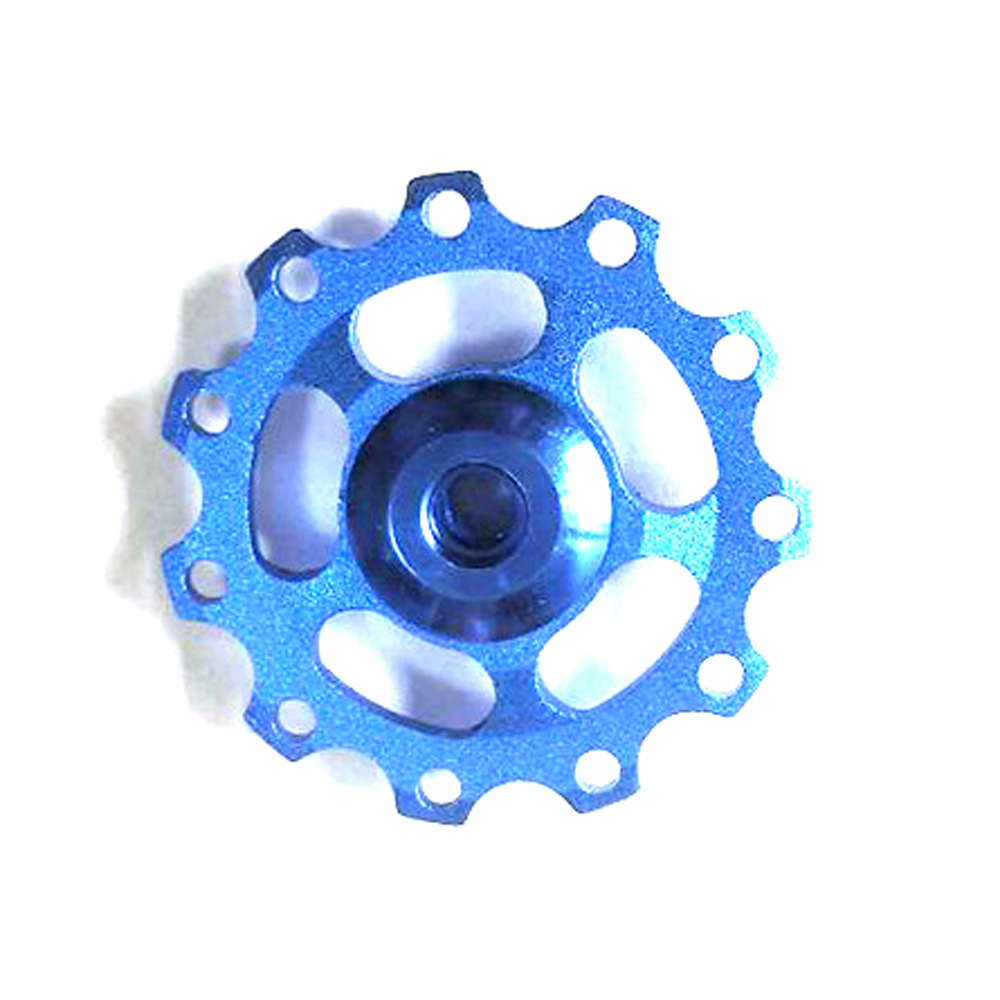 Azul con agujeros