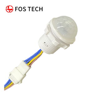 Kleiner PIR-Bewegungs sensorsc halter Lichtsc halter für menschlichen Infrarot-Bewegungs sensor