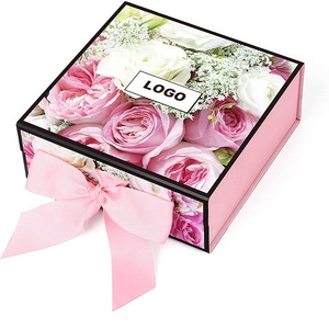Yinjin klas kozmetik kitap şeklinde pembe kağit kutu katlanabilir UV kaplama sert mıknatıslı hediye kutusu gıda ambalaj ve hediyeler için - Product Image 1