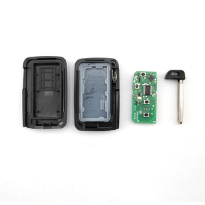 Keydiy Tdb03-3 3-Button Universal Smart <strong>Key</strong> Universal Remote <strong>Key</strong> 4d Chip Global Version for Toyota Smart <strong>Key</strong> Series - Product Image 4