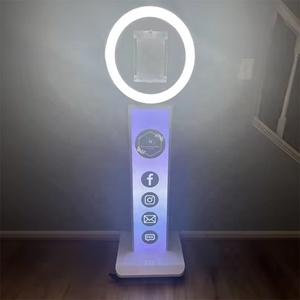Nuovo Design rotante Photo Booth Machine Party Selfie Video Booth portatile iPad Photo Booth con 2 frontalini