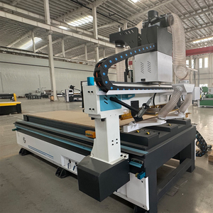2025 Ventas directas de fábrica 1325 Enrutador CNC ATC lineal con 12 piezas Herramientas automáticas Equipo CNC Enrutador aplicable a granjas - Product Image 6
