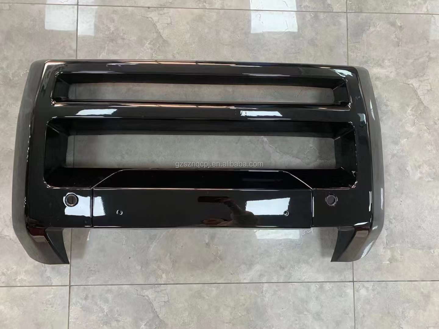 gloss black