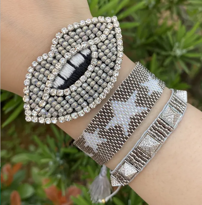 Miyuki pulseira com pingentes, pulseira sexy para os lábios, bracelete de cobre, micro diamante, rebite, diamante, atacado e varejo