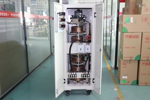 Motorizado Variac trifásico regulador de potencia 50kva entrada 380V Salida 0-520V ajustable