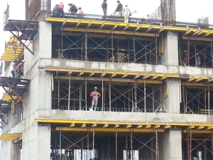 Gran sistema de encofrado ajustable estándar para hormigón de construcción - Product Image 2