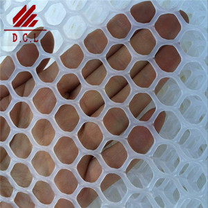 Rete a maglia in plastica in PVC tipo diamante HDPE 6MM-15MM verde o nero servizio di lavorazione del taglio personalizzato - Product Image 4