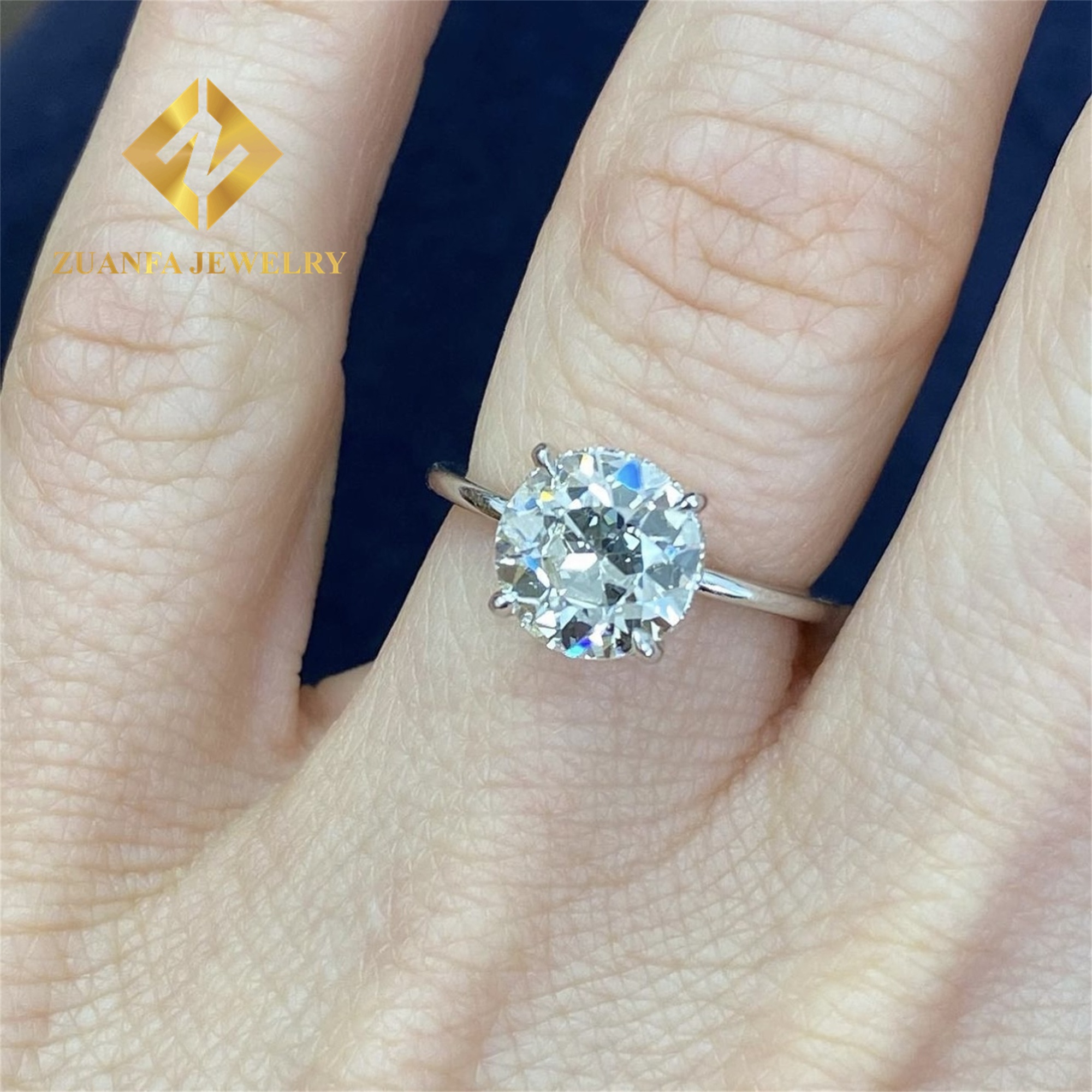 10k white gold with 3ct round moissanite