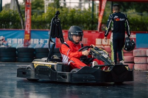 Yetişkin eğlence rekabetçi Go kart gelişmiş çerçeve kazasında koruma çift motor sürümü Go kart - Product Image 5