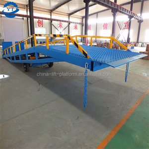 Rampa de carga y descarga de contenedores móviles, rampa de carga de montacargas, plataforma de almacén logístico, plataforma de puente de embarque