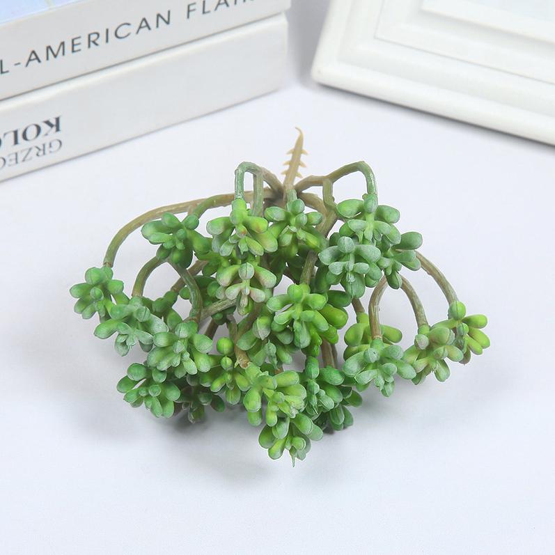 34 Glanitus Fruit Dark Green 13x13cm 74.5g