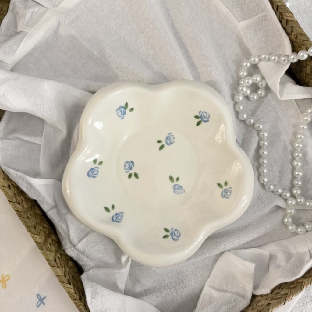 Blue rose Dish