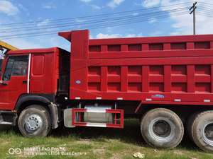 Самосвал SINOTRUK HOWO 6x4 с дистанционным управлением, гидравлический наклон, грузоподъемность 10 тонн - Product Image 2