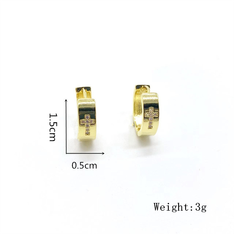 Medium-sized gold cross
