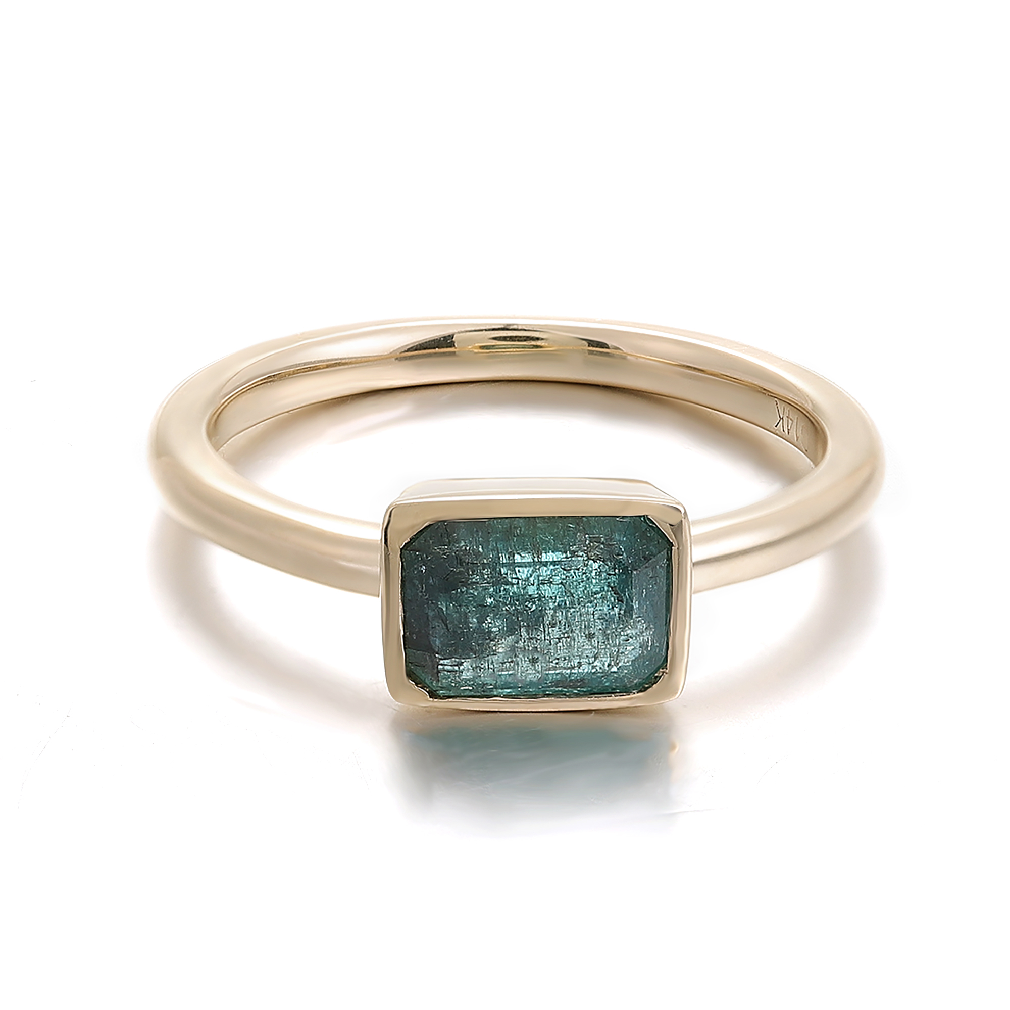 Bague en or jaune 14 carats avec pierre précieuse de laboratoire
