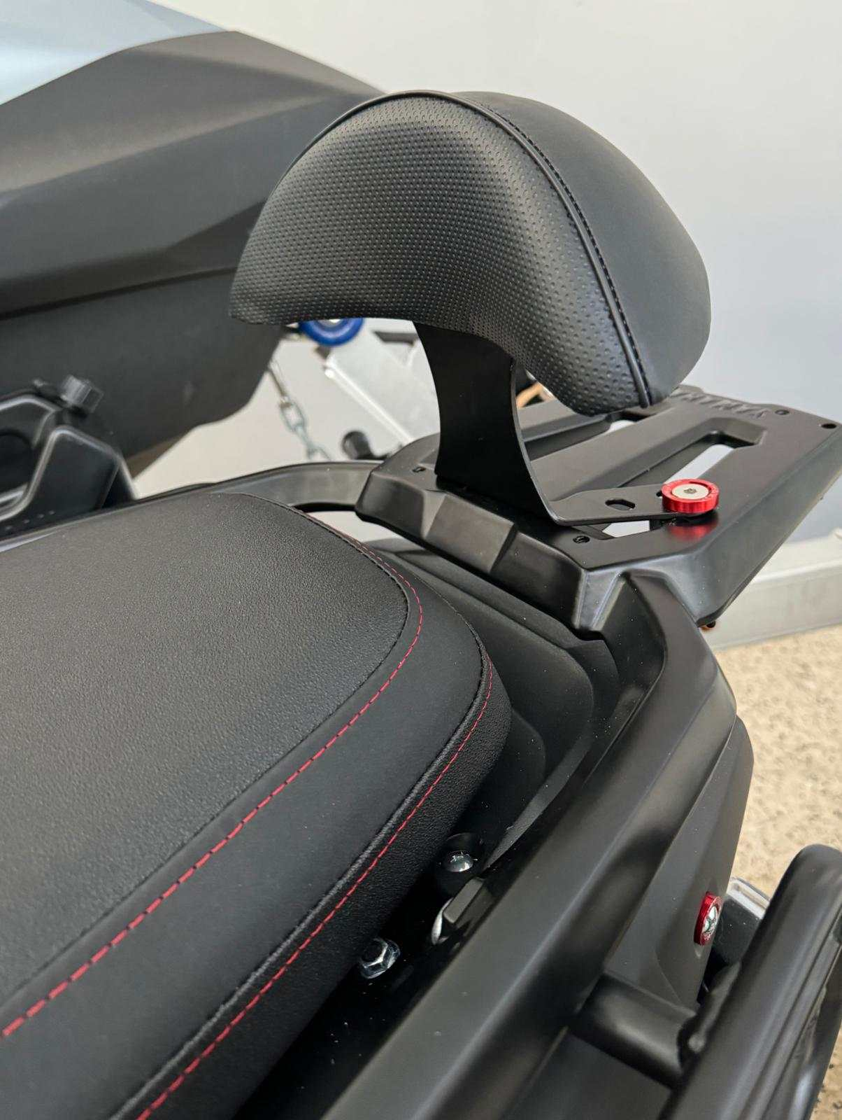 Zuma 125 schienale