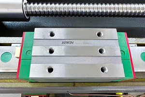 Centro de mecanizado vertical VMC640, fresadora CNC de 3 ejes, Máquina Herramienta de fabricante chino opcional de 4 ejes/5 ejes - Product Image 6