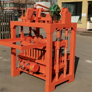 QM4-40 Chain Brick Making Machine produz tijolos ocos com excelente qualidade
