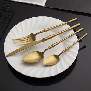 High Quality Gold Plated Matte <strong>Flatware</strong> Set Stainless Steel Thick Handle Cutlery Set for Wedding - Product Image 5
