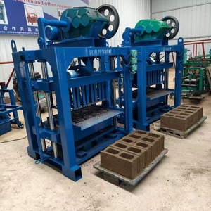 QT4-24 Semi-<strong>Automatic</strong> Small Brick <strong>Making</strong> <strong>Machine</strong> Concrete <strong>Block</strong> Hollow <strong>Block</strong> <strong>Machine</strong> with Mold &amp; Motor Core Components - Product Image 4