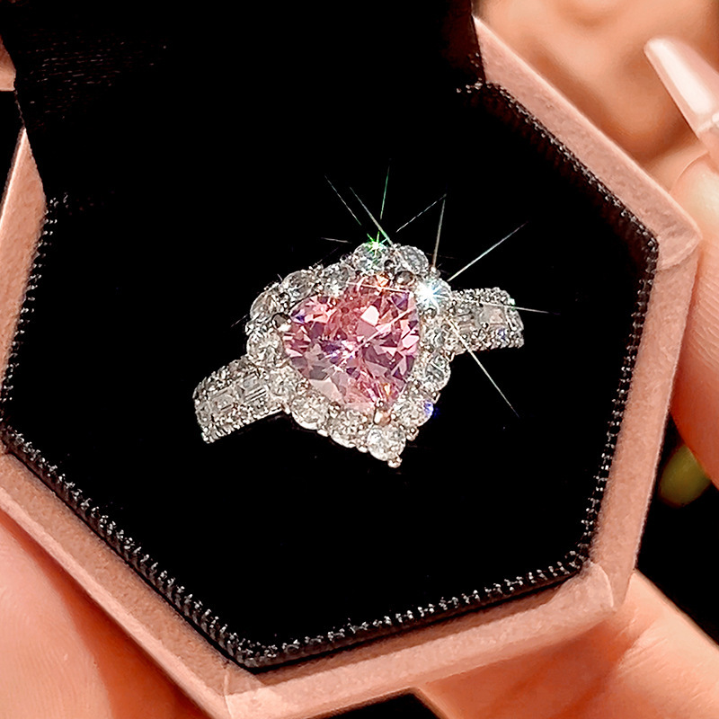 Bague diamant rose