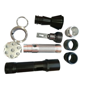 Oem Tùy Chỉnh CNC Gia Công Mini LED Torch Nhẹ Hơn 18650 Li Pin Có Thể Sạc Lại Cảnh Sát Chiến Thuật Đèn Pin Săn Bắn Đèn Pin - Product Image 2