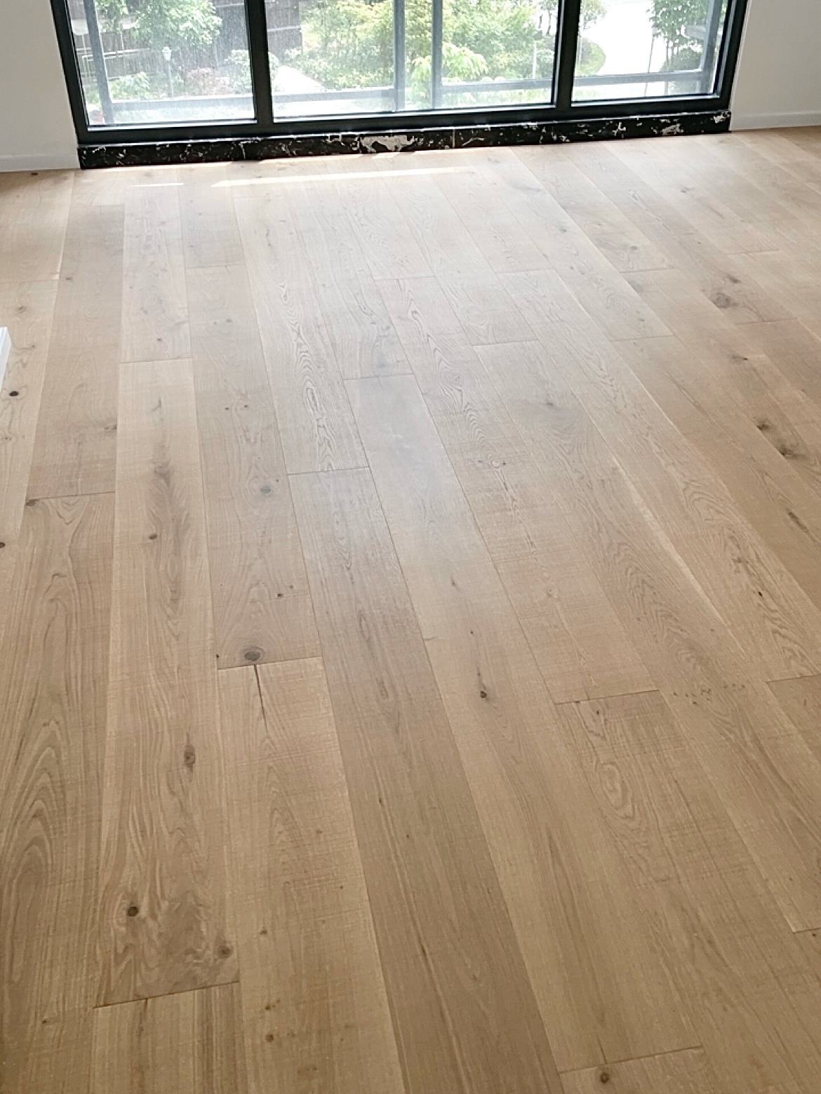 1900x240 oak pure three-layer light serrated log color