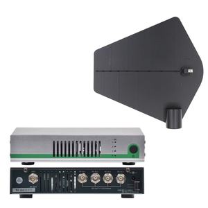 Amplificador de señal UHF combinador divisor AC3 micrófono de distribución de antena activa para sistema de Monitor inalámbrico en el oído - Product Image 1